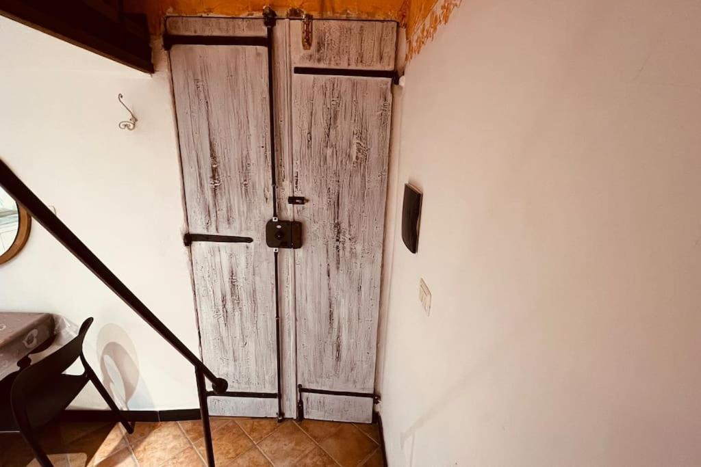 Mini Accommodation In Sanremo Liguria Bagian luar foto